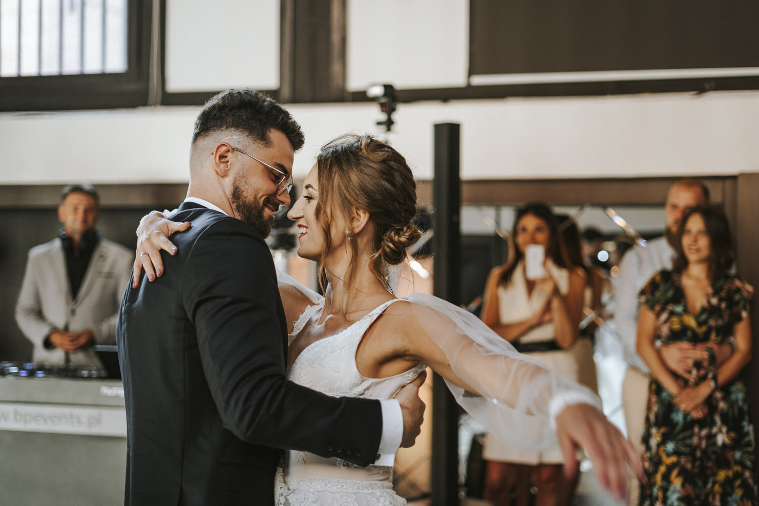 fotografia ślubna Many Weddings fotograf ślubny boho rustykalnie villa love folwark zalesie folwark wąsowo kutulińskiego 6 dolina cedronu