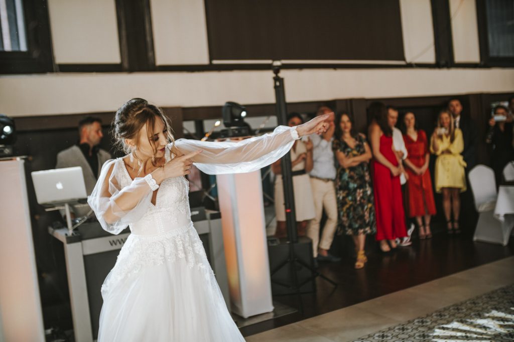 fotografia ślubna Many Weddings fotograf ślubny boho rustykalnie villa love folwark zalesie folwark wąsowo kutulińskiego 6 dolina cedronu
