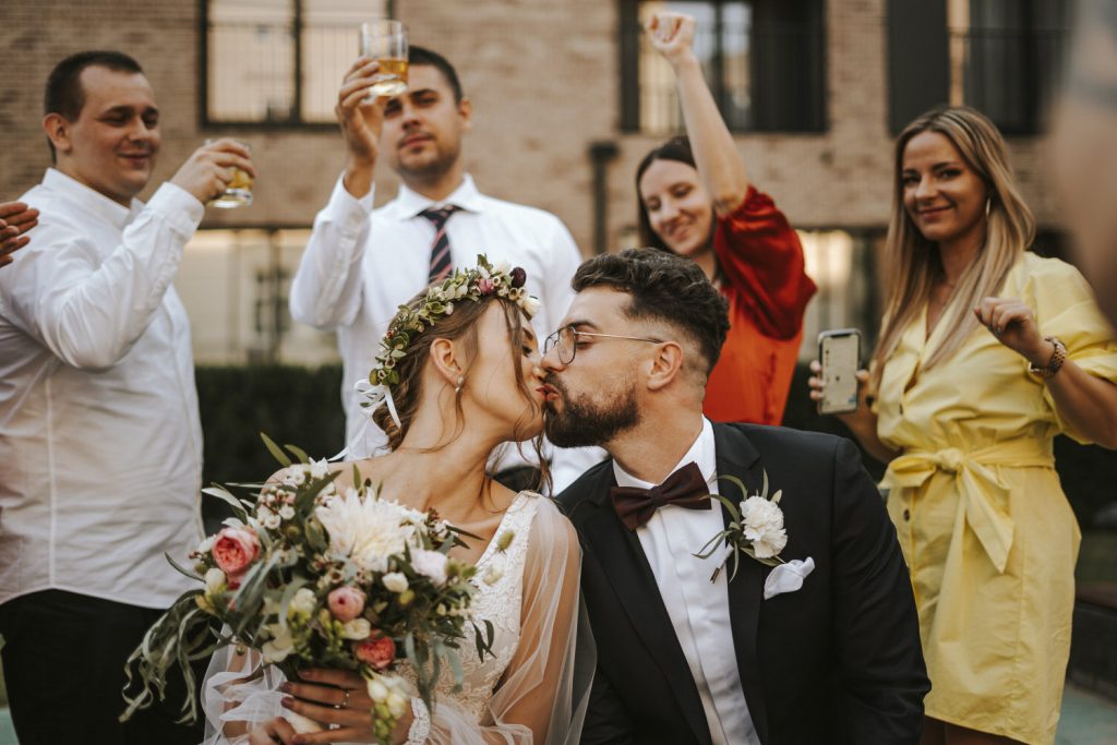 fotografia ślubna Many Weddings fotograf ślubny boho rustykalnie villa love folwark zalesie folwark wąsowo kutulińskiego 6 dolina cedronu